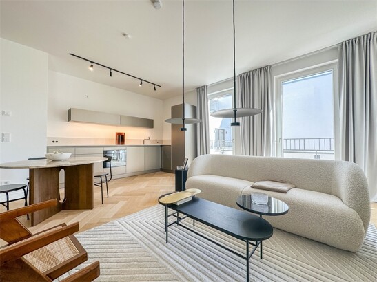 EINZIGARTIGE & EXKLUSIVE 2 ZI. ARCHITEKTEN-WOHNUNG IN SPITZENLAGE - DICHT AM KU'DAMM!