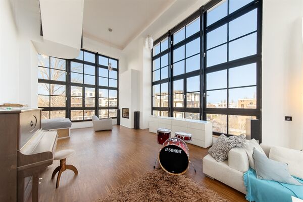 7.800,- pro QM- EXKLUSIVES 6 METER-GALERIE- TOWNHOUSE - PANORAMA-DACHTERRASSE