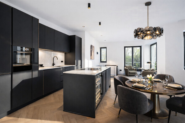 EXKLUSIVE 4 ZI - DESIGNER -MAISONETTE in bester Lage nahe dem Branitzer Platz