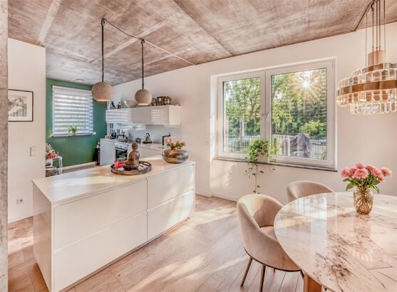 EXKLUSIVES & MODERNES DESIGNER-TOWNHOUSE in Ruhiglage - dicht am See