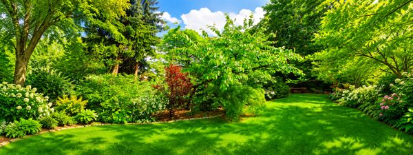 ERSTKLASSIGE & STILVOLLE LANDHAUSVILLA für 1 bis 2 Familien- 1.385 qm Sonnengrundstück